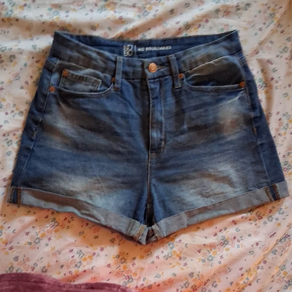 No Boundaries Women's Classic Blue Jean Shorts